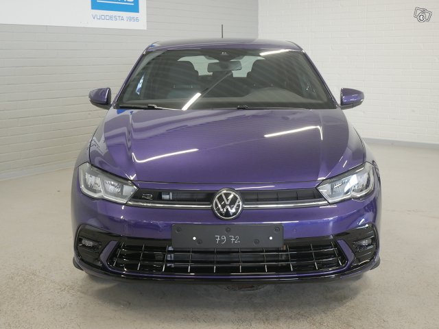 VOLKSWAGEN POLO 8