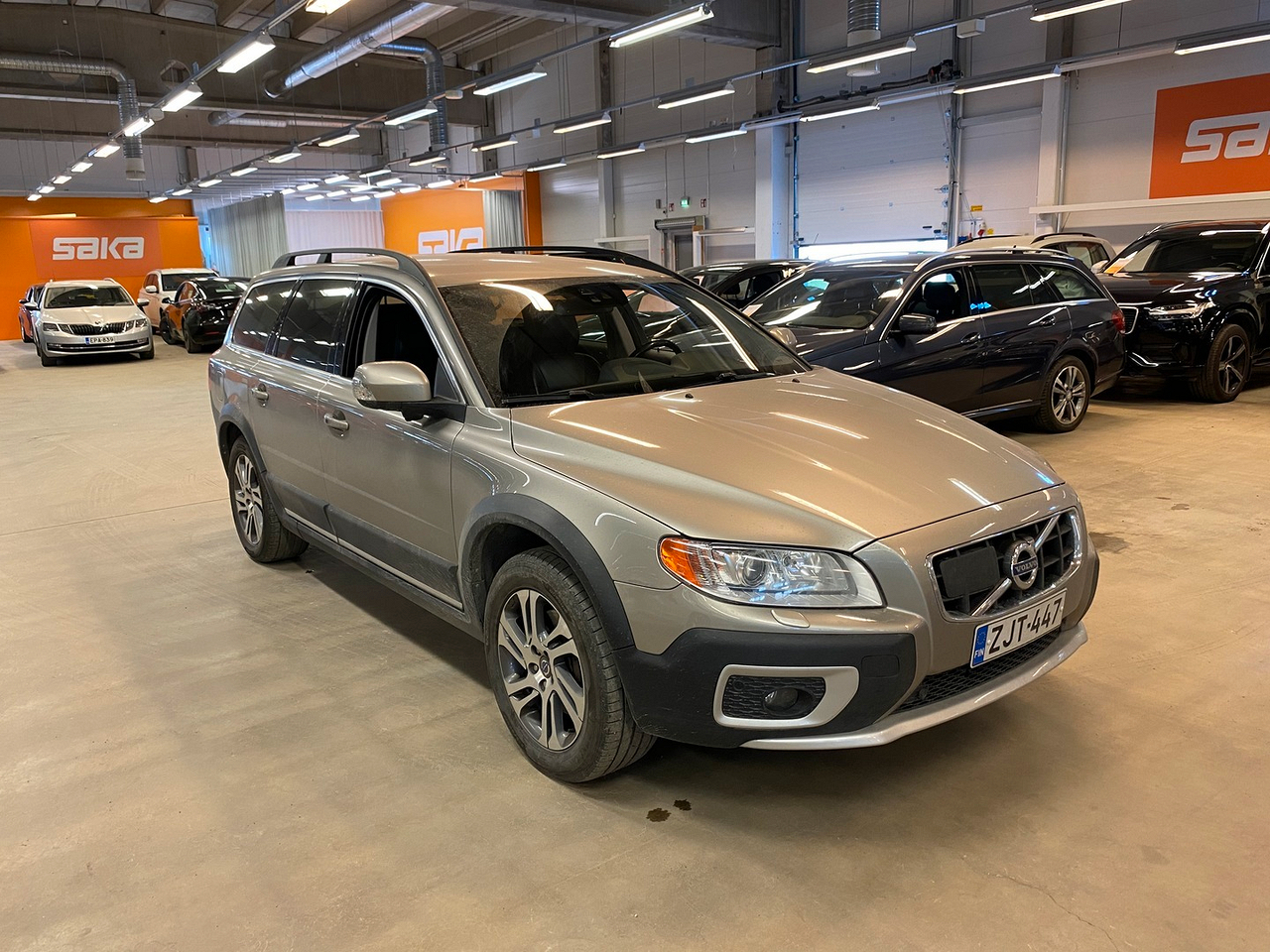 Volvo XC70 D4 AWD Summum aut *  Suomiauto /  / Webasto /  Blis / Kaistavahti / Vetokoukku * | Myydään | Tori Autot | Tori