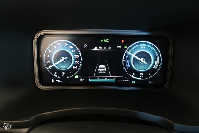 Hyundai KONA 11
