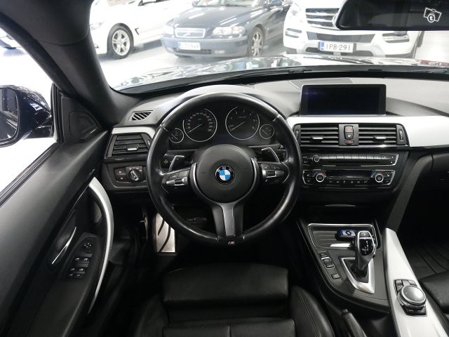 BMW 330 Gran Turismo 7