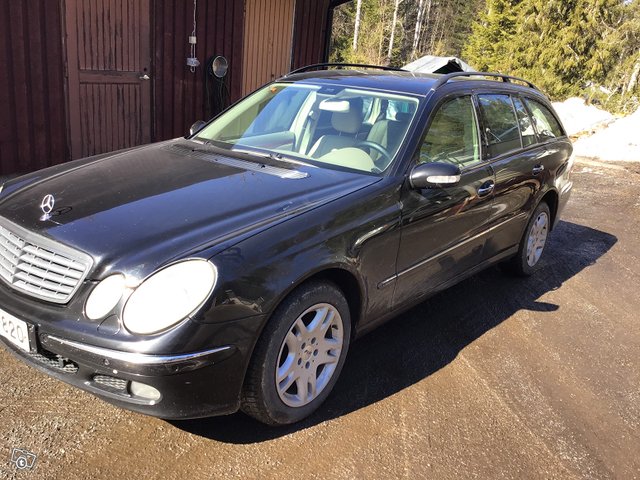 Mercedes-Benz E-sarja, kuva 1