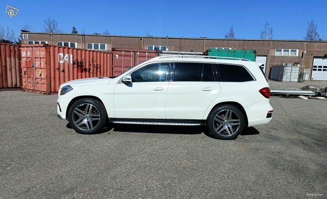 Mercedes-Benz GL 2