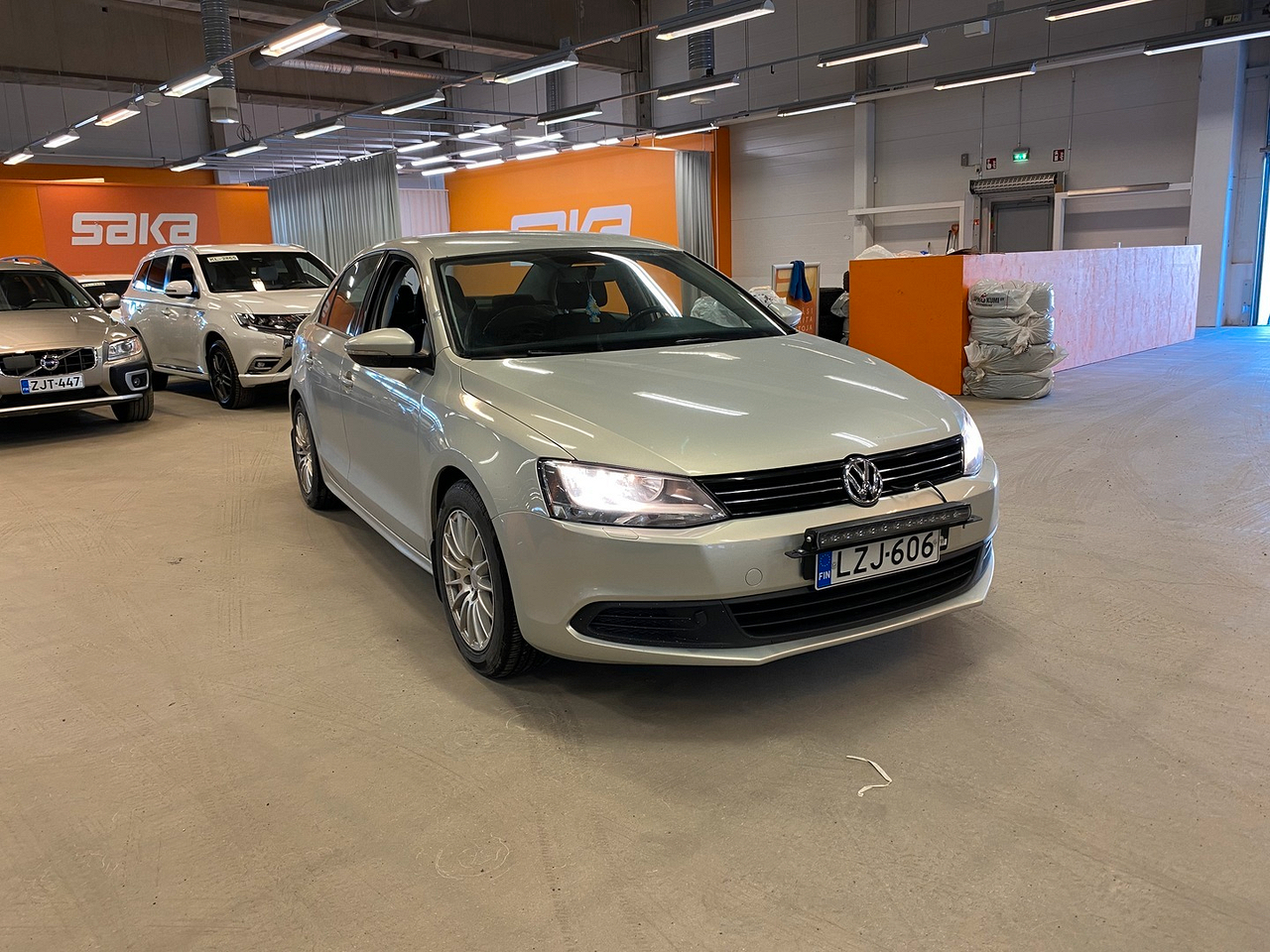 Volkswagen Jetta Comfortline 1,2 TSI 77 kW (105 hv) BlueMotion Technology *  Vetokoukku / Lohko / Vakkari / Bluetooth * | Myydään | Tori Autot | Tori