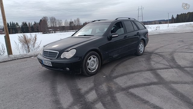 Mercedes-Benz C 200, kuva 1