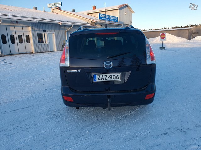 Mazda 5 8