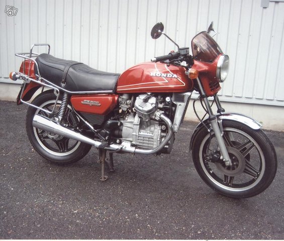 Honda cx500 1