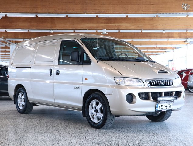 Hyundai H-1