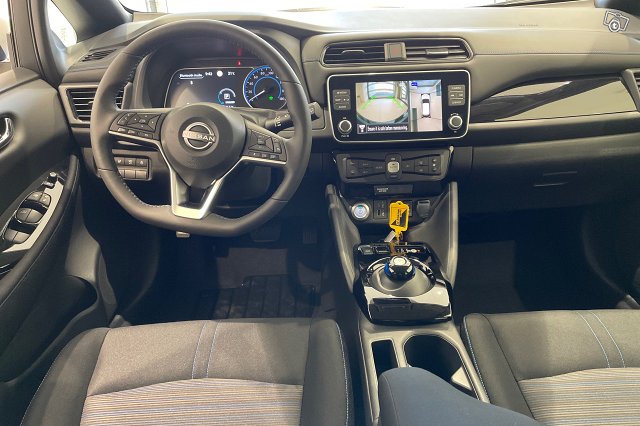 Nissan Leaf 8