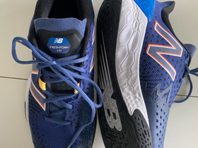New Balance fresh foam lav 2 tenniskengä, Pallopelit, Urheilu ja ulkoilu, Jyväskylä, Tori.fi New Balance fresh foam lav 2 tenniskengä, Pallopelit, Urheilu ja ulkoilu, Jyväskylä, Tori.fi