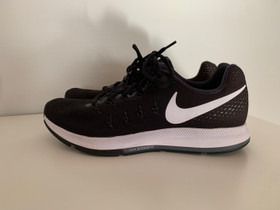 Nike Pegasus, Juoksu ja lenkkeily, Urheilu ja ulkoilu, Vaasa, Tori.fi Nike Pegasus, Juoksu ja lenkkeily, Urheilu ja ulkoilu, Vaasa, Tori.fi