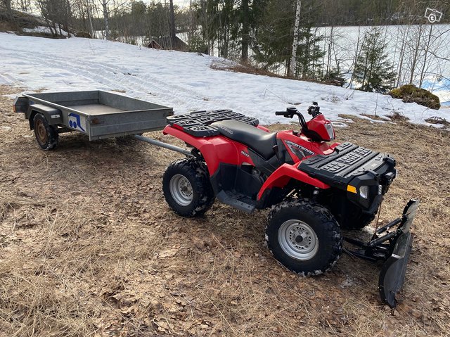 Polaris 500 4x4, & Jullikka Pv. Vaihtokin mahd., kuva 1
