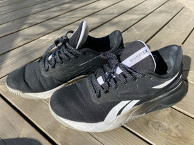 Reebok kengät koko 38,5, Vaatteet ja kengät, Hämeenlinna, Tori.fi Reebok kengät koko 38,5, Vaatteet ja kengät, Hämeenlinna, Tori.fi