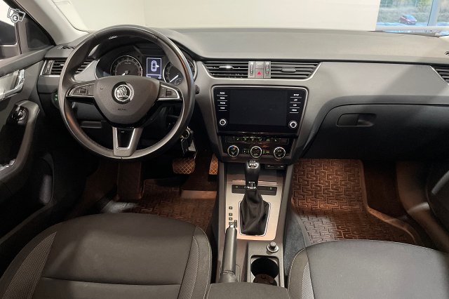 Skoda Octavia 8