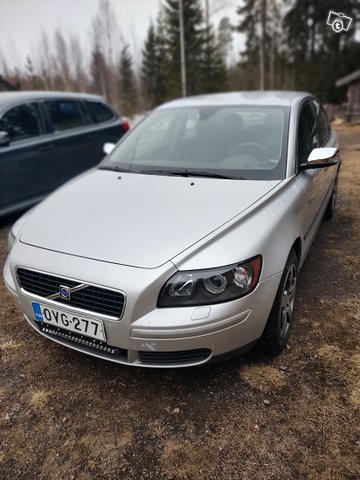 Volvo S40, kuva 1