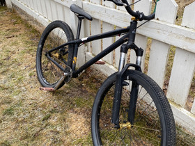 NS Bikes Dirtti, Maastopyörät, Polkupyörät ja pyöräily, Kokkola, Tori.fi NS Bikes Dirtti, Maastopyörät, Polkupyörät ja pyöräily, Kokkola, Tori.fi