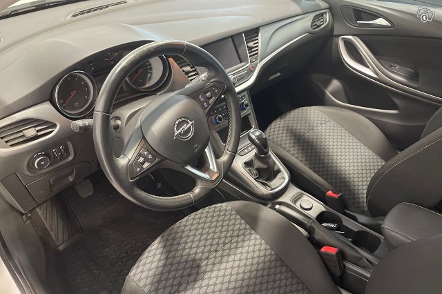 Opel Astra 10