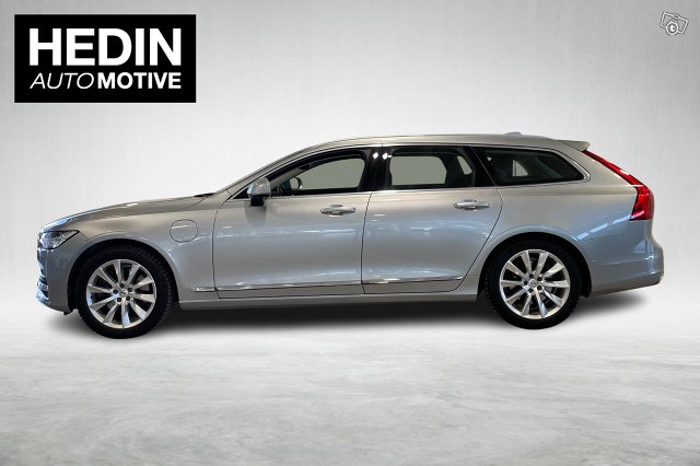 Volvo V90 6