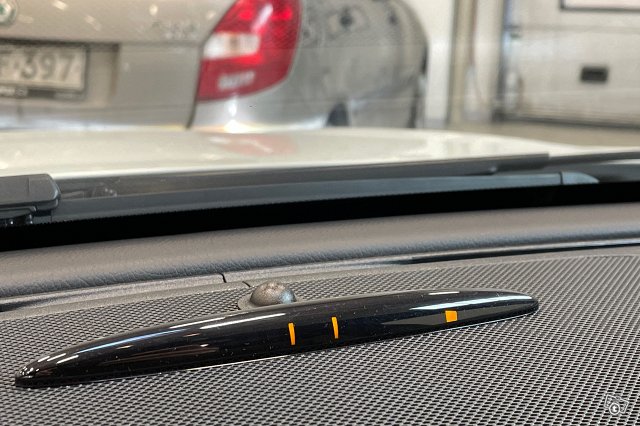 MERCEDES-BENZ CLA 17