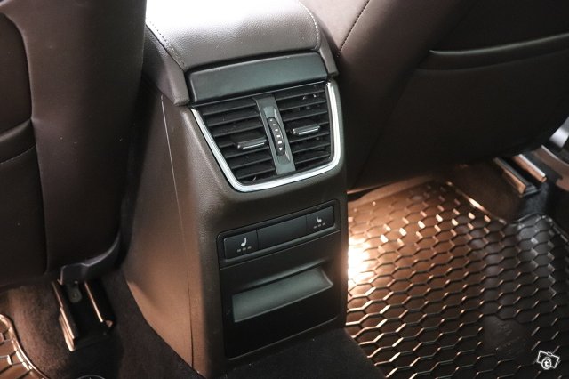Skoda Octavia 16