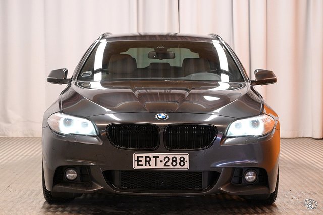 BMW 530 2