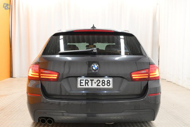 BMW 530 7