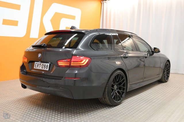 BMW 530 8