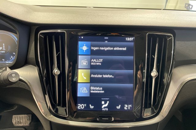 Volvo V60 16