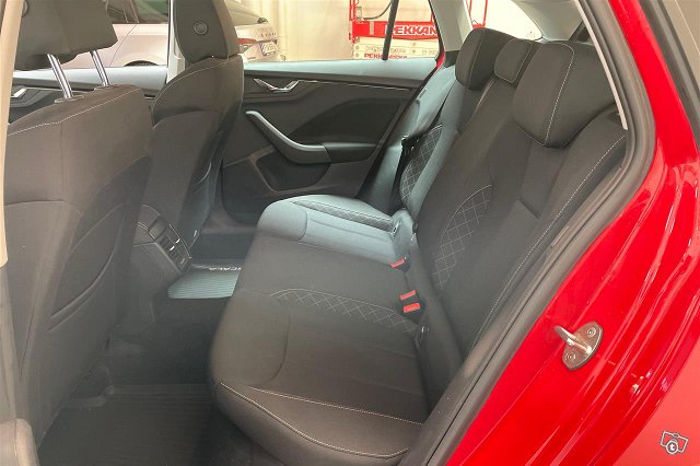 Skoda Scala 11