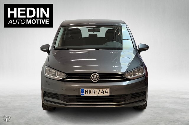 Volkswagen Touran 5