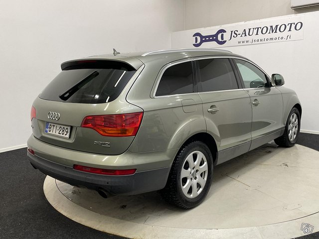 Audi Q7 3