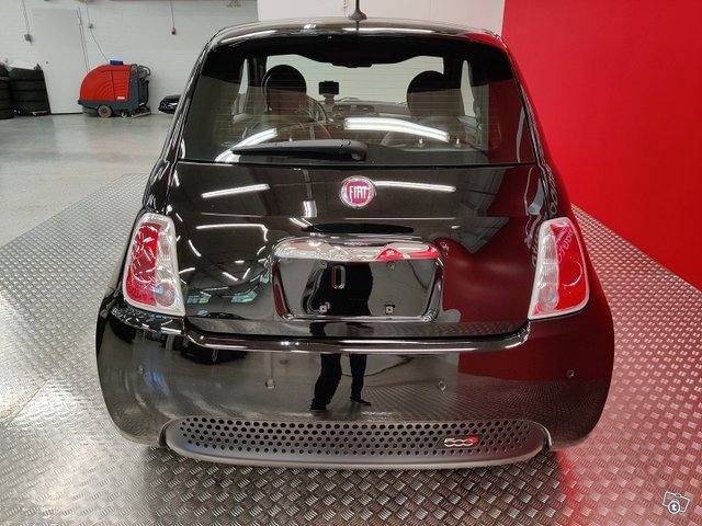 FIAT 500E 7