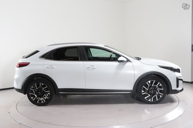 Kia XCeed 4