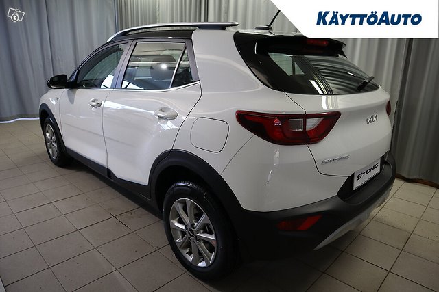 Kia Stonic 6