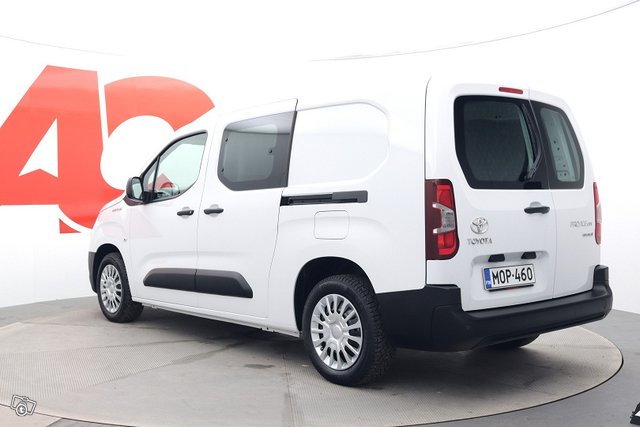 Toyota Proace CITY EV 3