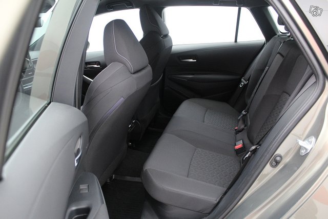 Toyota Corolla 10