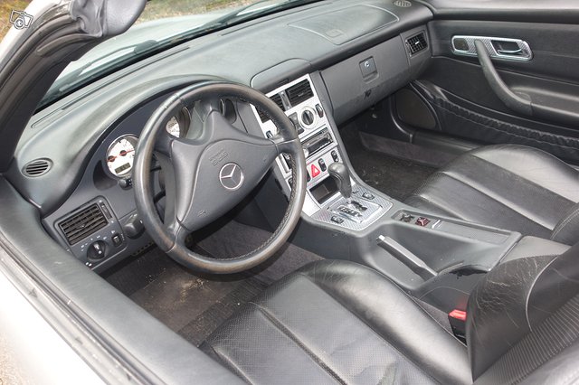 Mercedes-Benz SLK 5