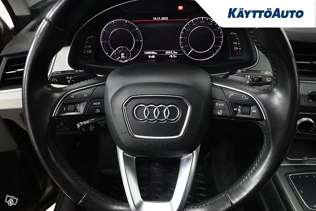 AUDI Q7 12