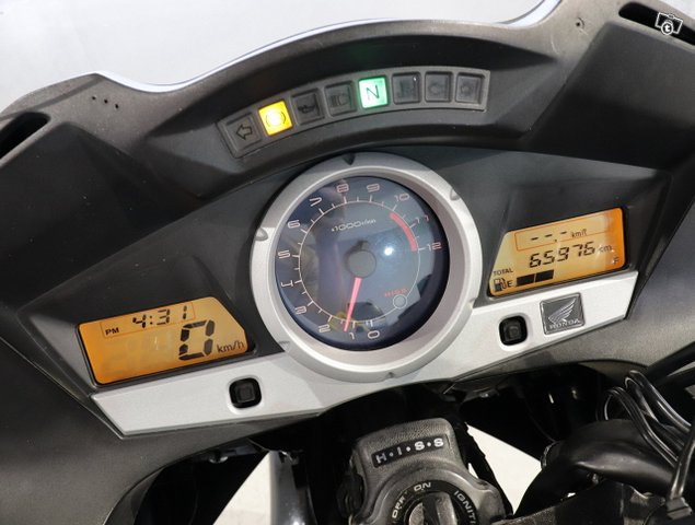 Honda CBF 8
