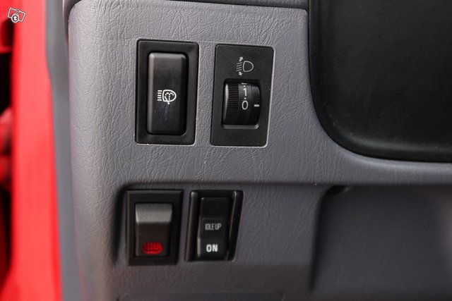 Toyota Hilux 14