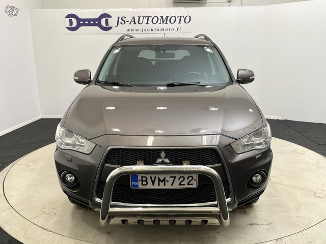 Mitsubishi Outlander 8