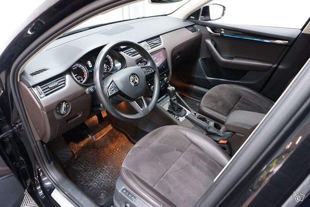 Skoda Octavia 7