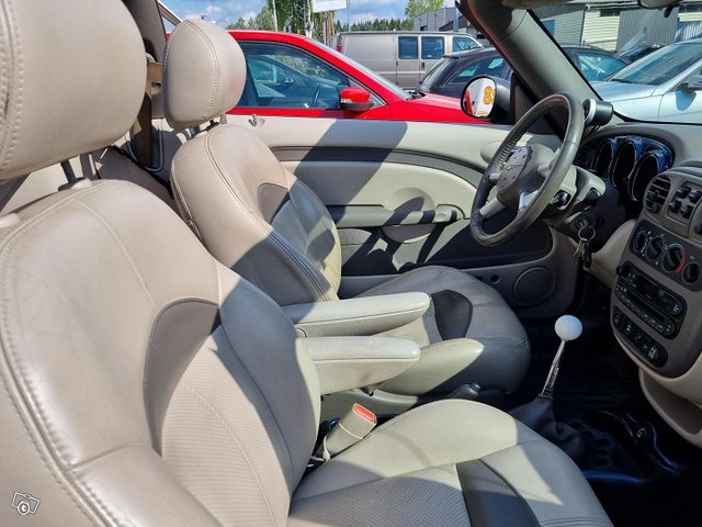 Chrysler PT Cruiser 12