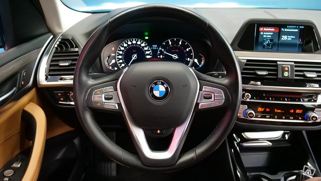 BMW X3 13