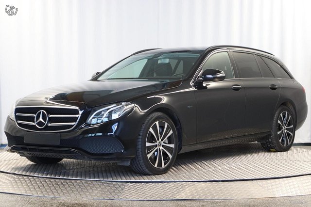 Mercedes-Benz E
