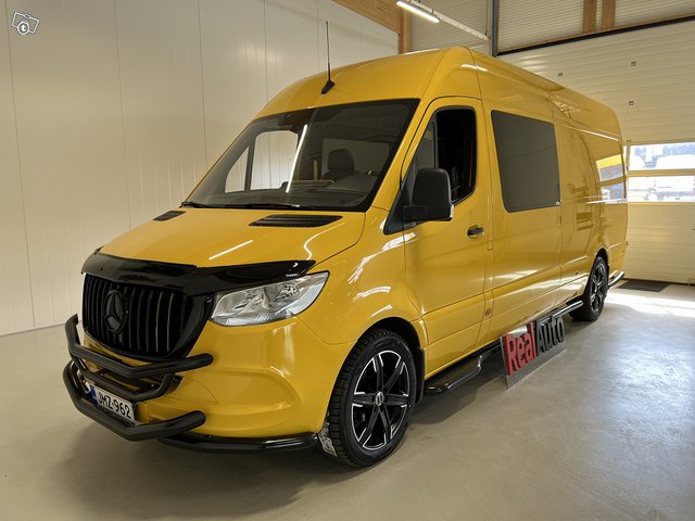 Mercedes-Benz Sprinter 1