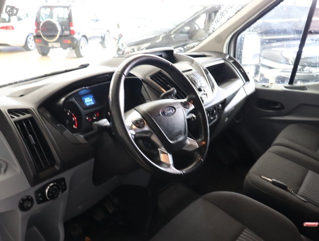 Ford Transit 10