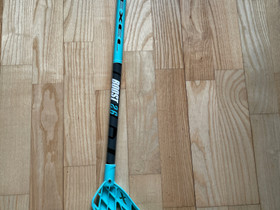 Exel Boost 2.6 salibandy maila, Pallopelit, Urheilu ja ulkoilu, Janakkala, Tori.fi Exel Boost 2.6 salibandy maila, Pallopelit, Urheilu ja ulkoilu, Janakkala, Tori.fi