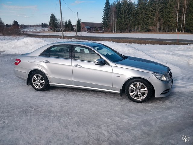 Mercedes-Benz E 200, kuva 1