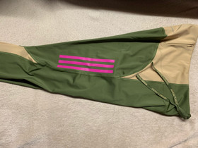 Adidas treenihousut s, Juoksu ja lenkkeily, Urheilu ja ulkoilu, Imatra, Tori.fi Adidas treenihousut s, Juoksu ja lenkkeily, Urheilu ja ulkoilu, Imatra, Tori.fi