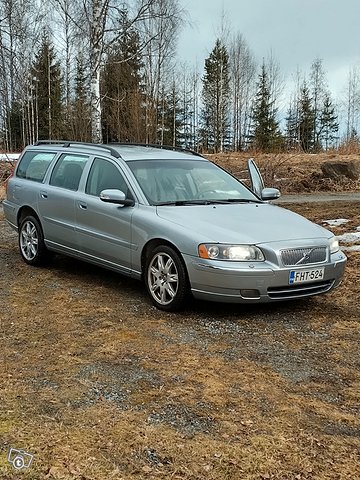 Volvo V70, kuva 1